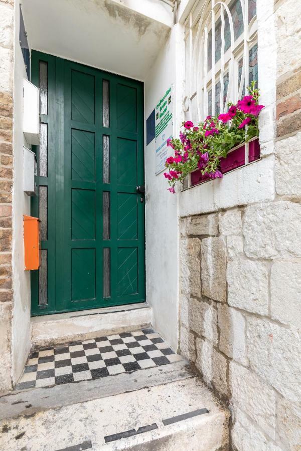 Studio Nana - By Golden Gate In Old Town Spalato Esterno foto